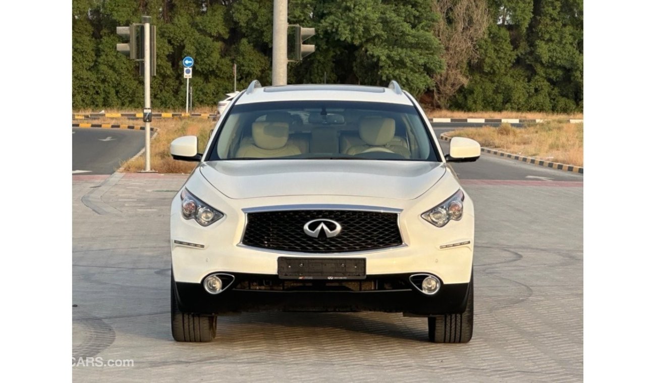 Infiniti QX70 Sport Luxury MODEL 2017 GCC CAR PERFECT CONDITION INSIDE AND OUTSIDE FULL OPTION ONE OWNER ORIGINAL