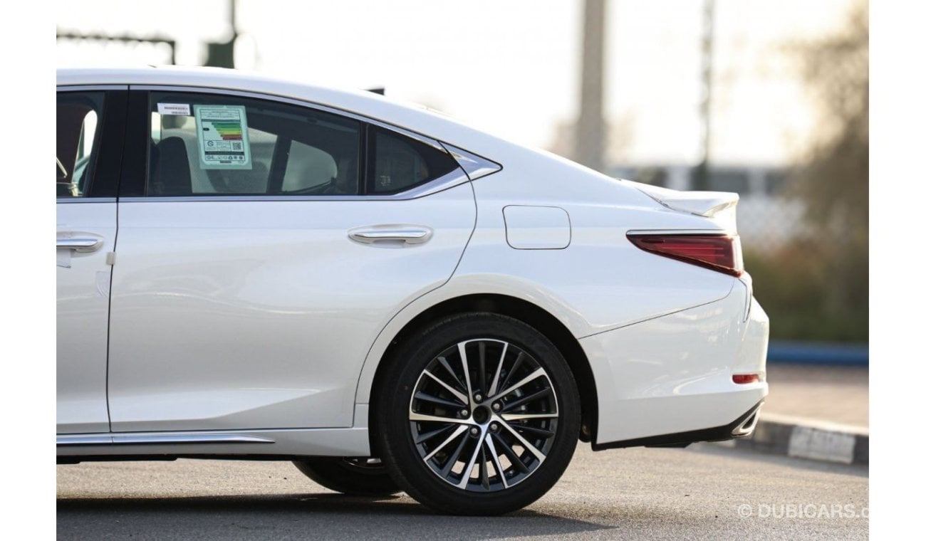 Lexus ES350 HURRY ES 350 AVAILABLE AT BEST PRICE in UAE | 2024