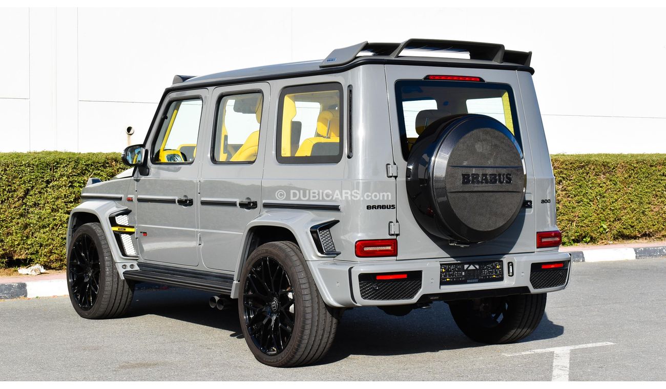 Mercedes-Benz G 63 AMG | BRABUS Body Kit & Star Light