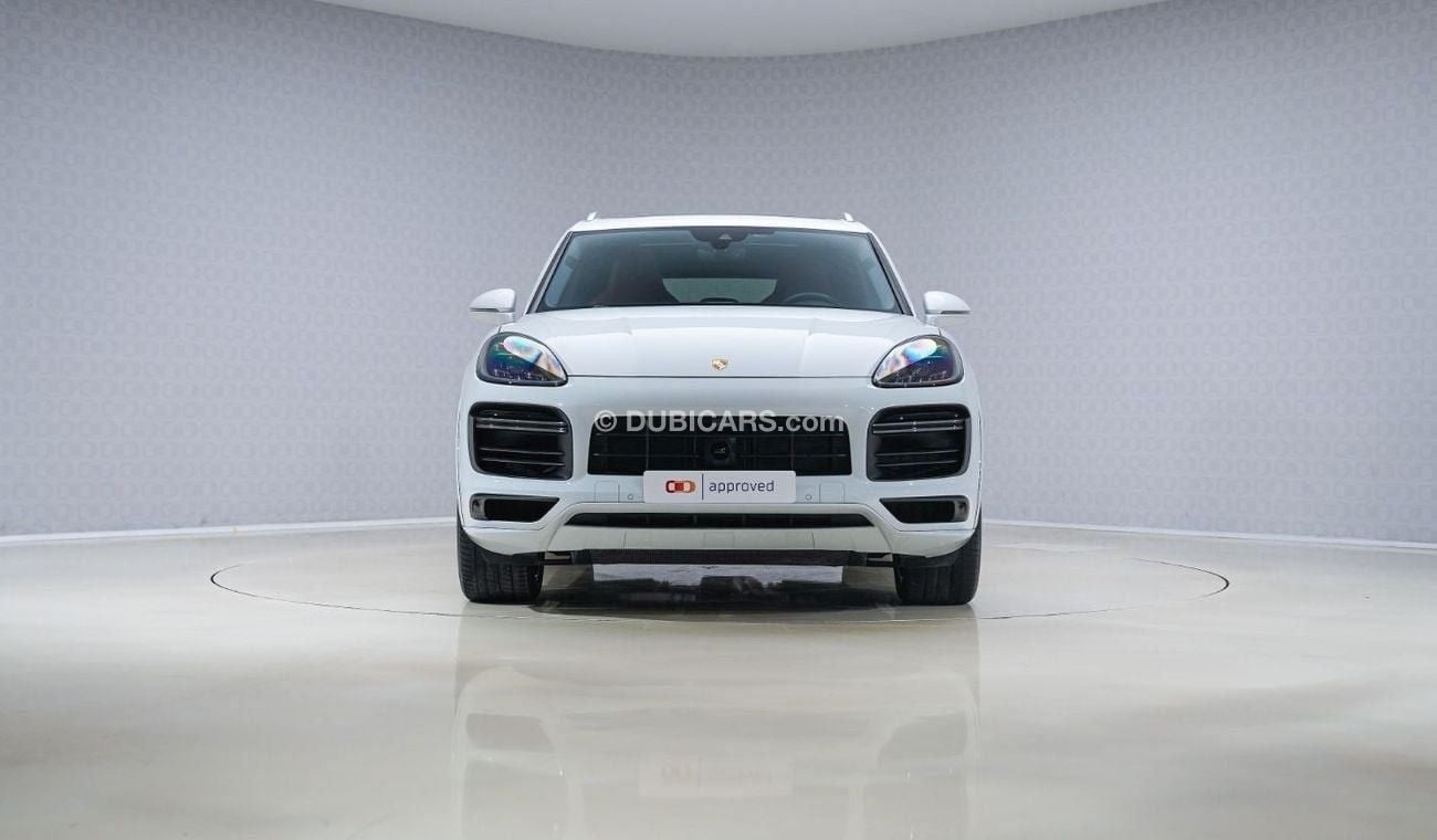 Porsche Cayenne Turbo 4.0L (550 HP) - AED 6,549 P/M - 2 Years Warranty