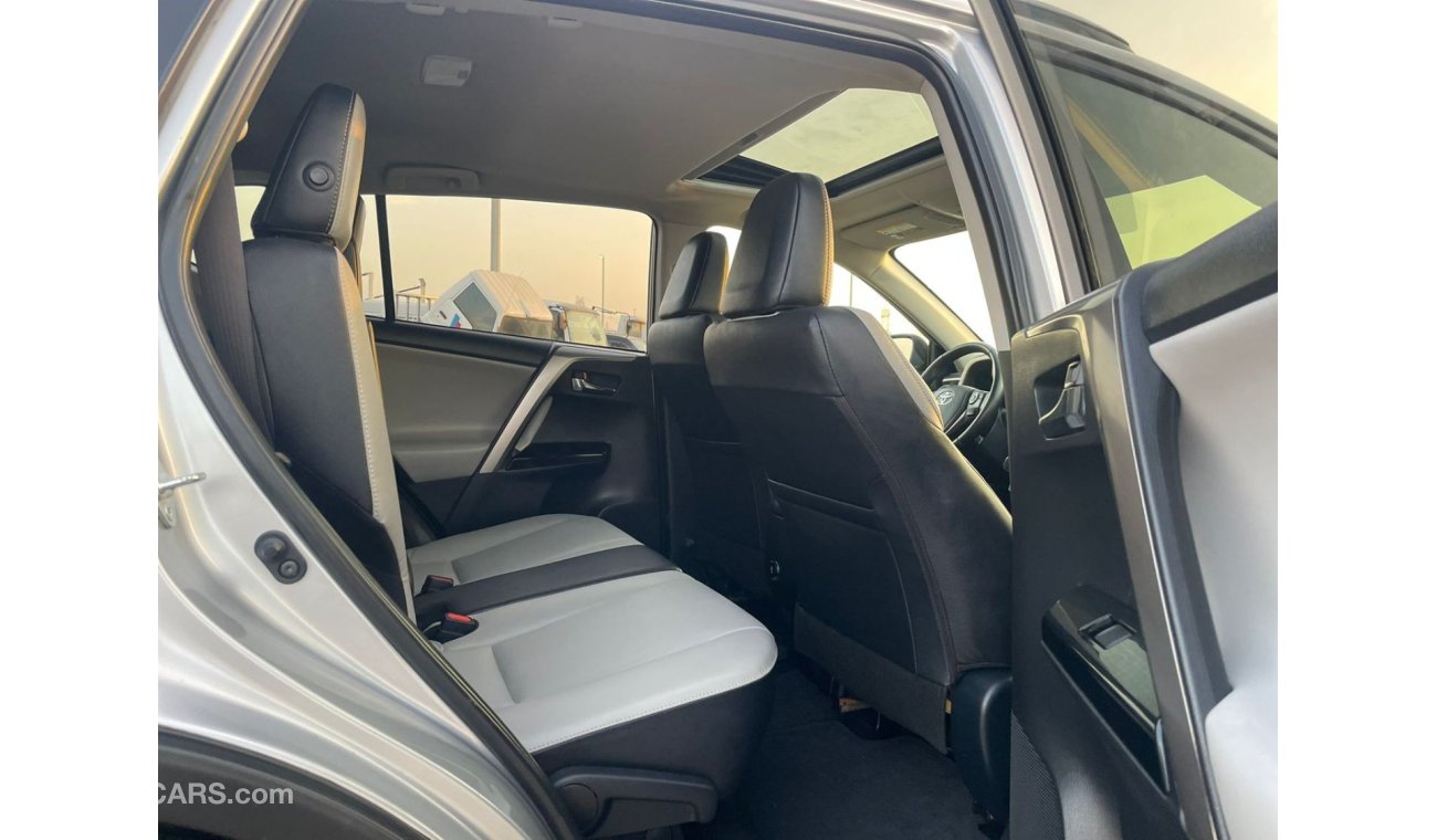 تويوتا راف ٤ 2018 Toyota Rav4 Limited Editon Full Option With Radar 2.5L V4 - Push Start Auto Trunk - 67,000 Mile