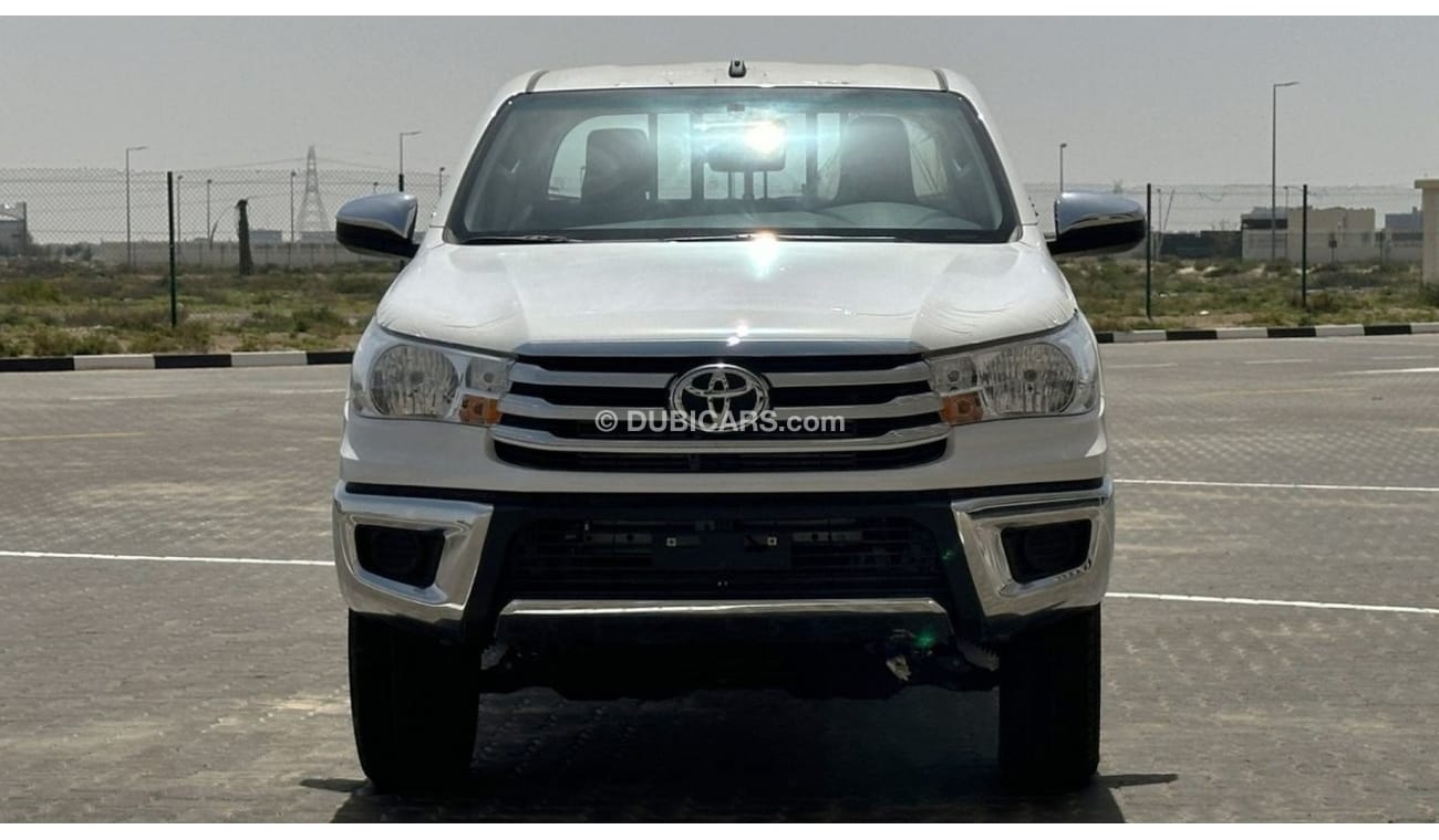 تويوتا هيلوكس Toyota hilux basic option 2.4L DIESEL MT MY23