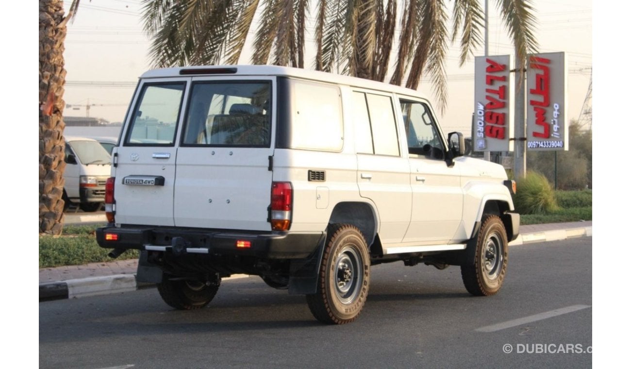 تويوتا لاند كروزر 70 TOYOTA LAND CRUISER 76 4.2L L6 DSL 4WD LX STD MANUAL