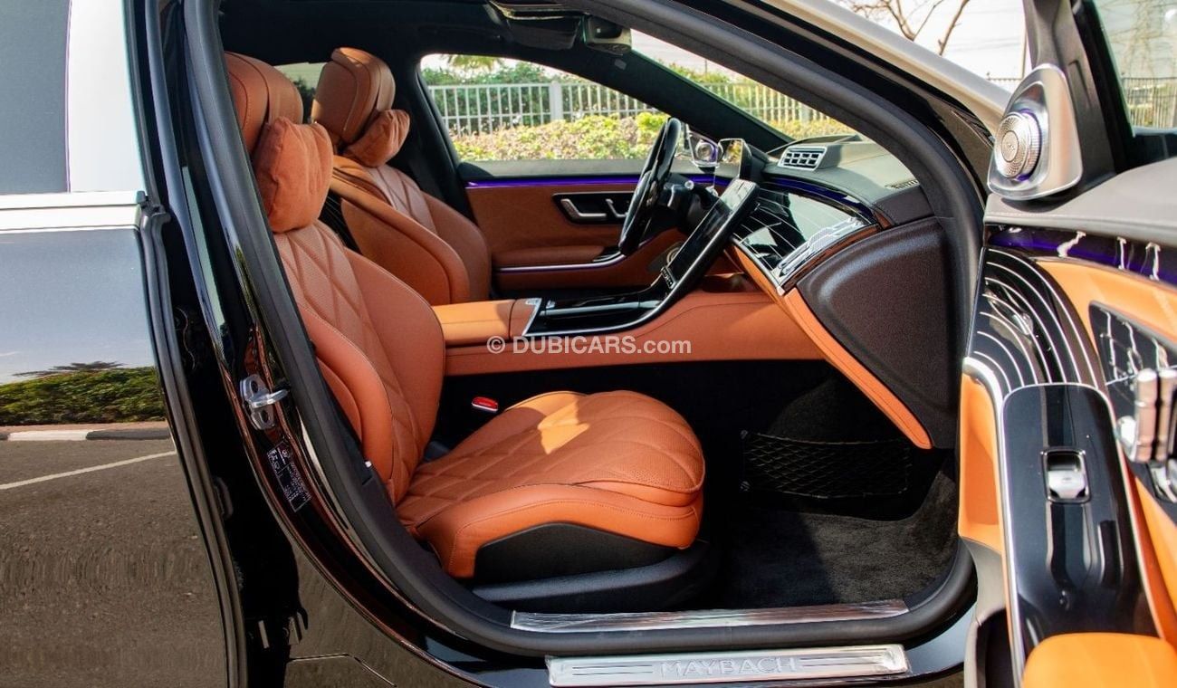 Mercedes-Benz S680 Maybach AWD Luxury Sedan/Germany. Local Registration +10%