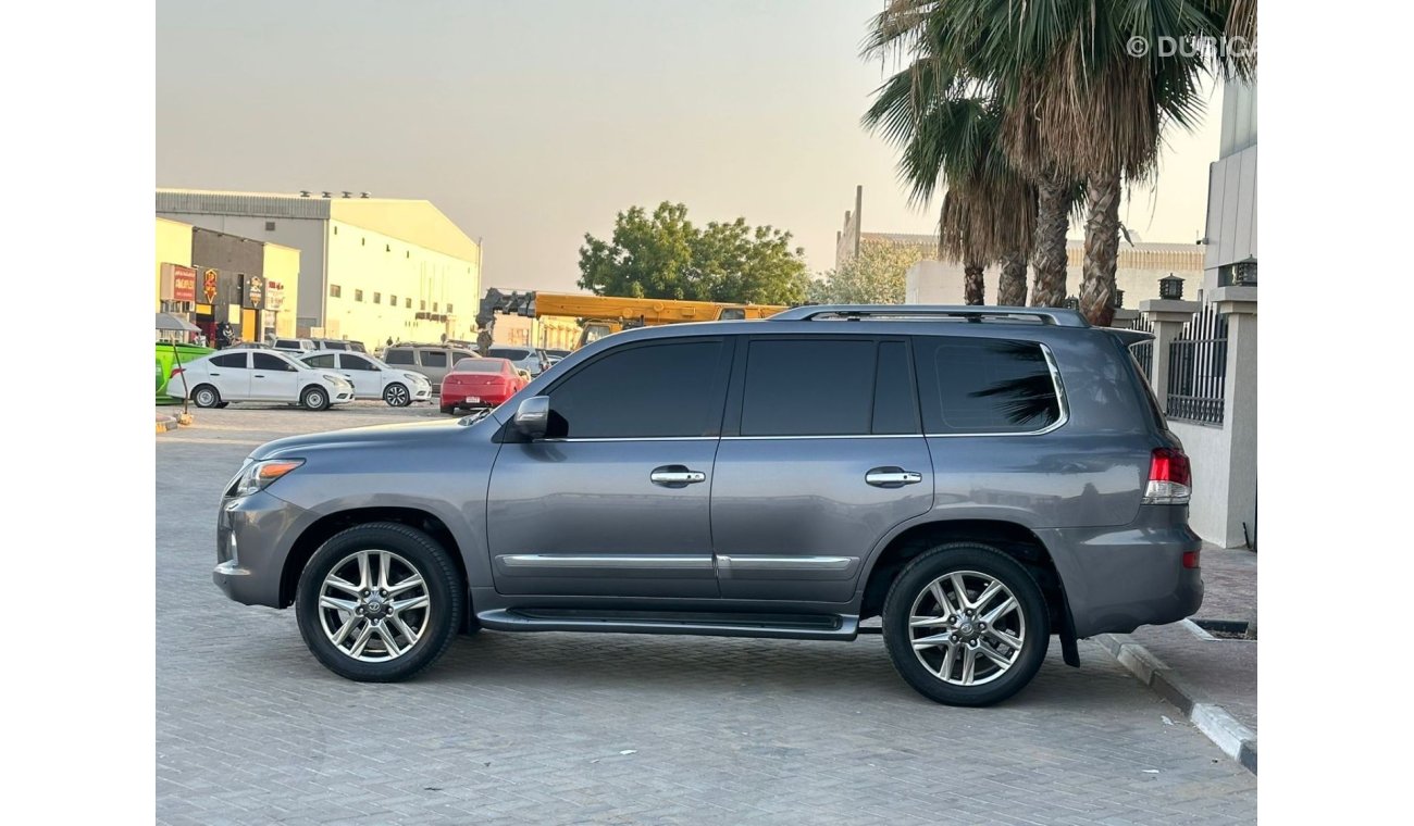 Lexus LX570 Platinum لكزس LX570 s خليجية 2013