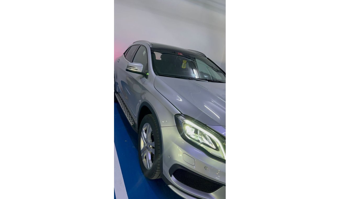 مرسيدس بنز GLA 250 Std