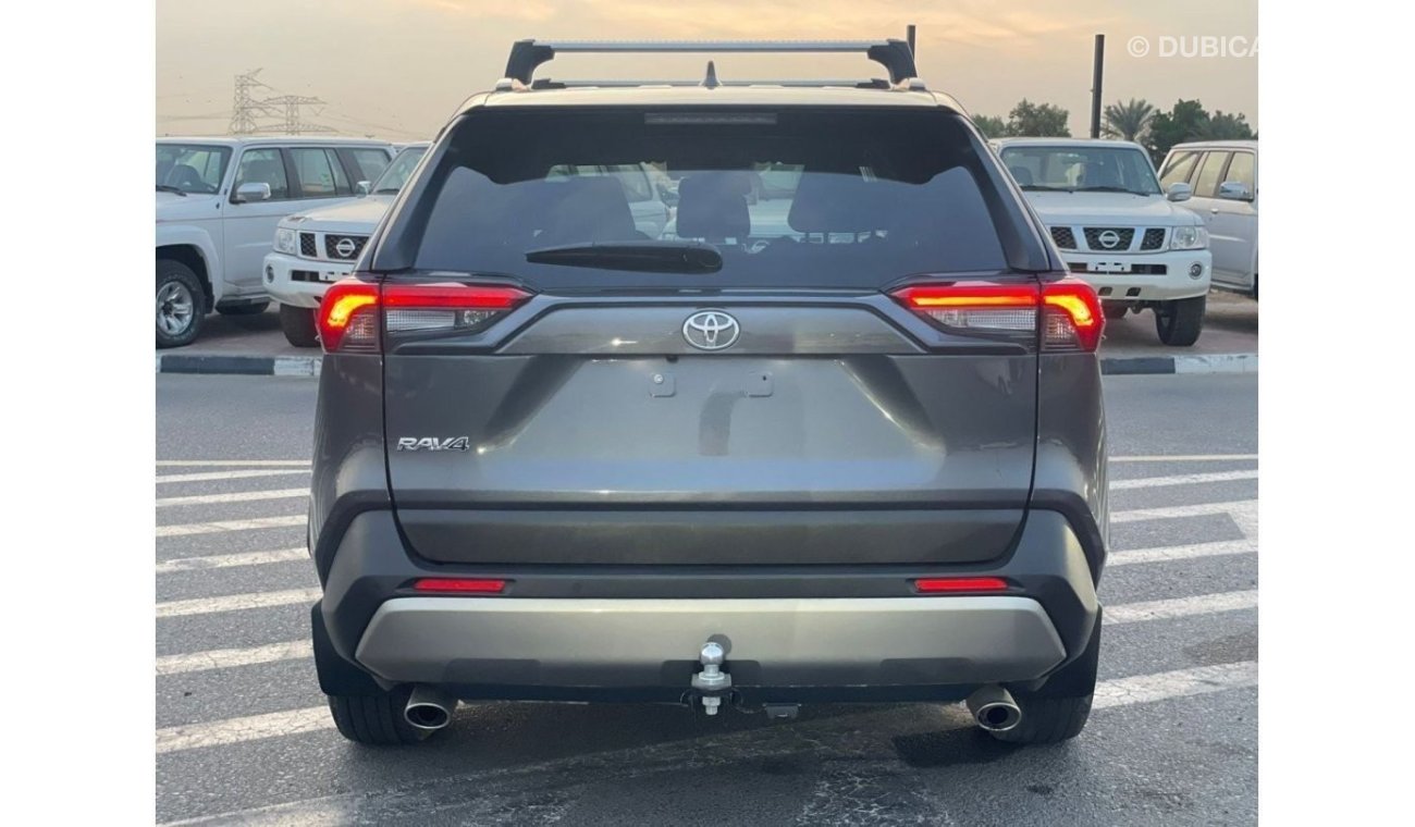 تويوتا راف ٤ 2022 Toyota Rav4 2.0L V4 - MidOption - RHD