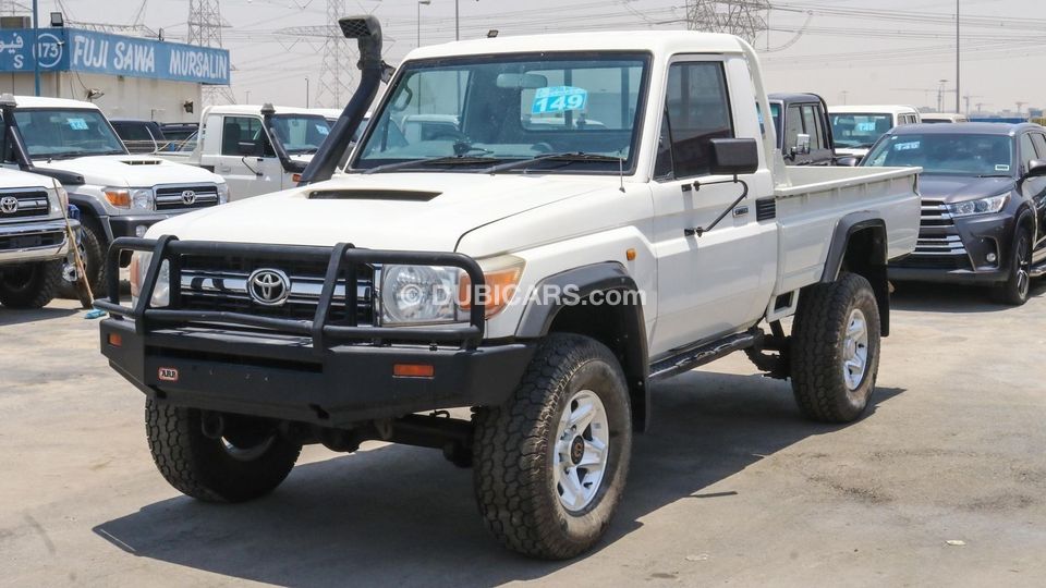 Used Toyota Land Cruiser Pickup V8 2013 for sale in Dubai - 336717