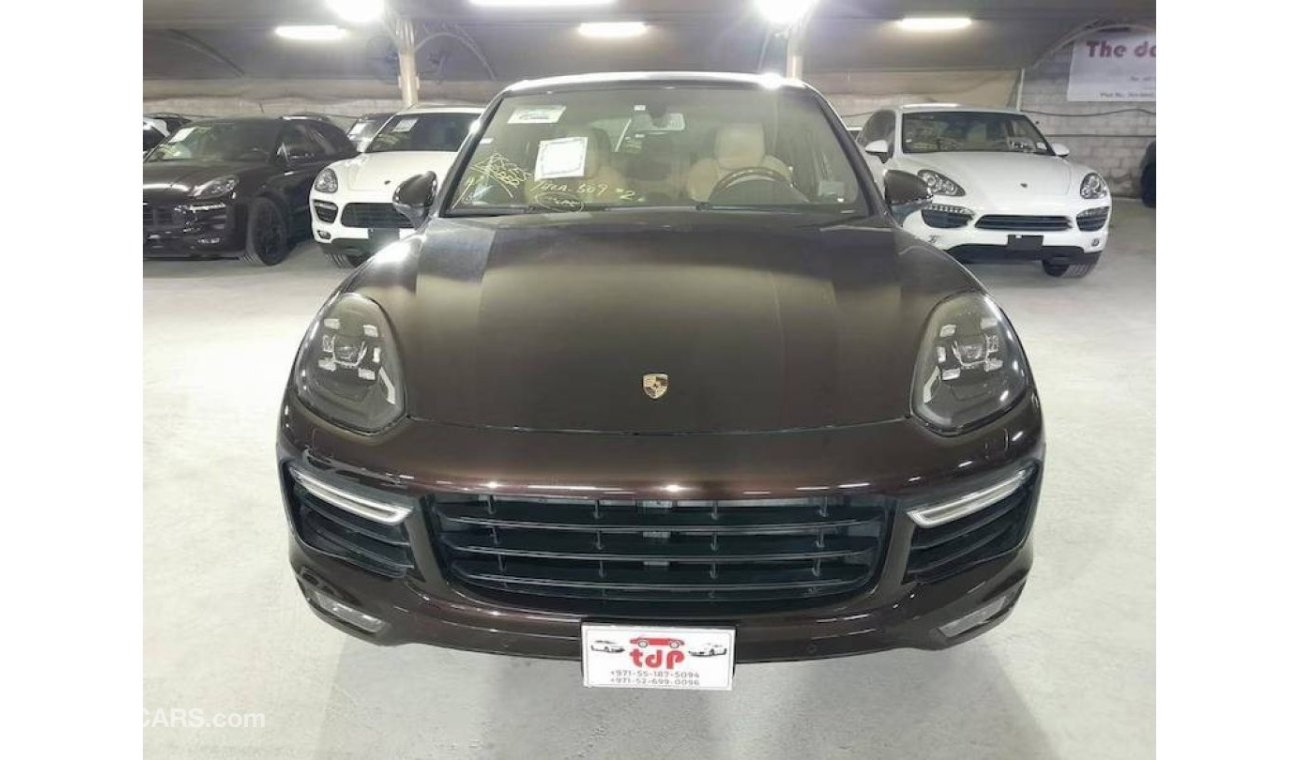 بورش كايان توربو PORSCHE CAYENNE TURBO 4.8L 2016 SPORTS CHRONO PACKAGE WITH PDLS, AIR SEATS, SEAT AND STEERING HEATER