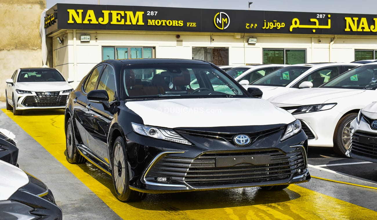 Toyota Camry Lumiere  2.5L Hybrid