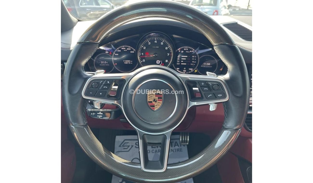 Porsche Cayenne S 2.9L (435 HP) S Original paint 2019 GCC