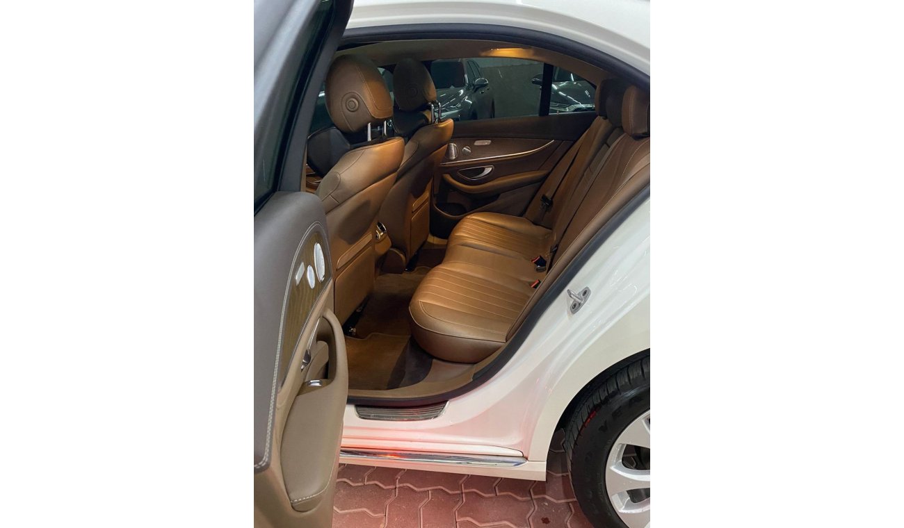 مرسيدس بنز E300 Std