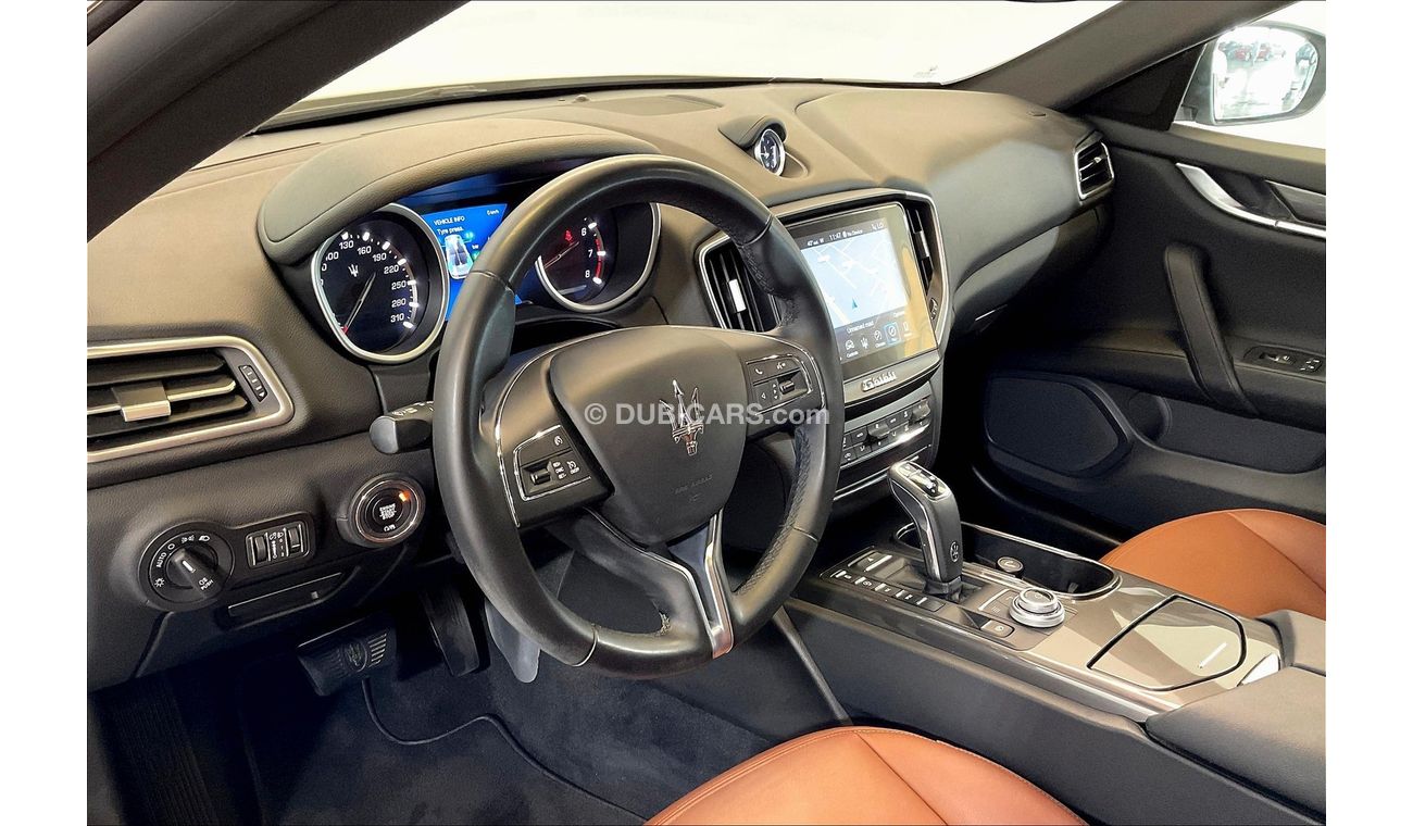 Used Maserati Ghibli Standard 2018 for sale in Dubai - 524121