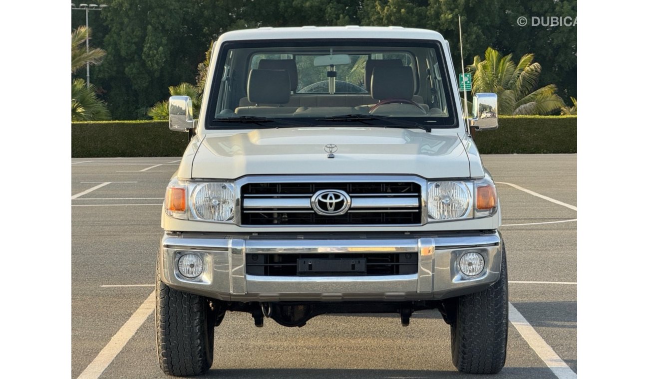 Toyota Land Cruiser Pick Up Double Cab Std