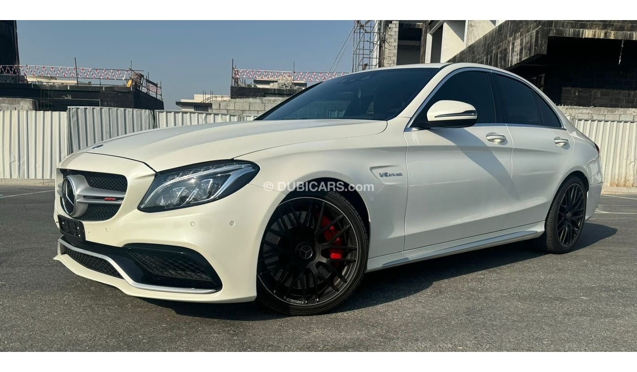 Mercedes-Benz C 63 AMG