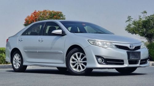 Toyota Camry SE 2.5L- 4CYL Perfect Condition-Low Kilometer Driven