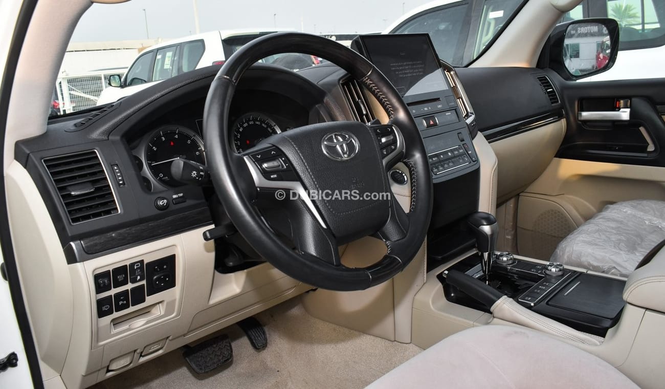 Toyota Land Cruiser GXR V8 Grand Touring