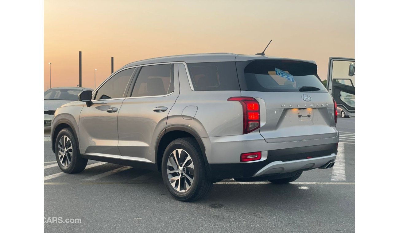 هيونداي باليساد 2022 Hyundai Palisade SEL premium GCC Specs Original Paint 3.5L V6 AWD 4x4 - Multi Drive Mode - 7 Se