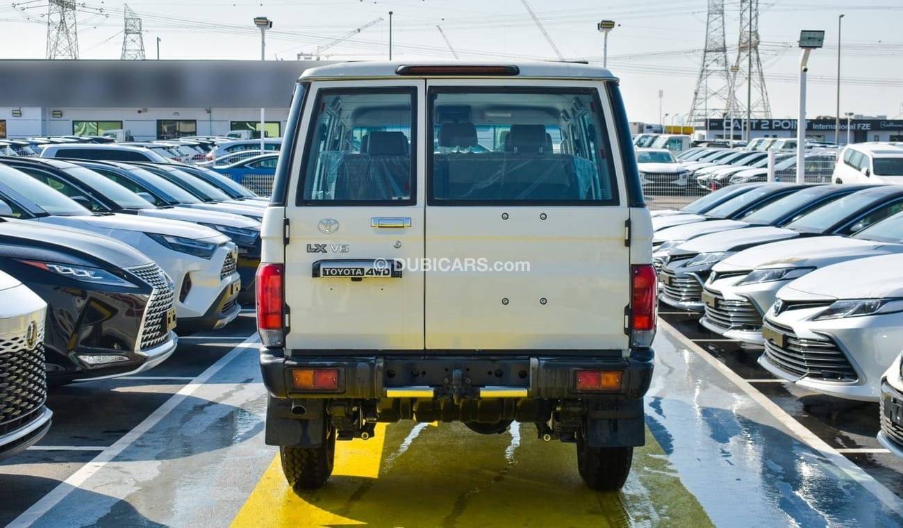 Toyota Land Cruiser LX V8