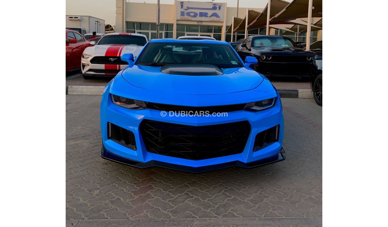 Chevrolet Camaro 1LT