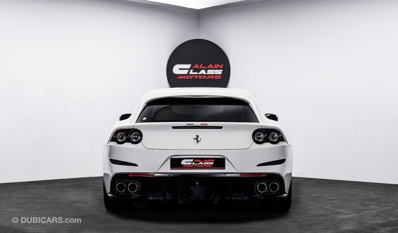 Ferrari GTC4Lusso T 2018 - GCC - Under Warranty and Service Contract