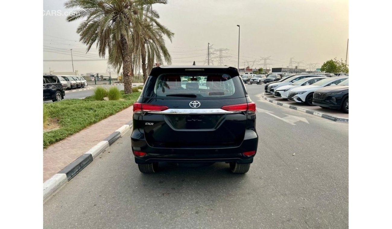 Toyota Fortuner EXR Toyota fortuner 2019 petrol left hand drive very good condition