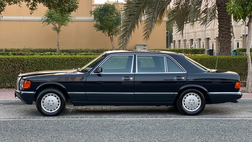 Mercedes-Benz 560 W126 560 SEL Japan Spec