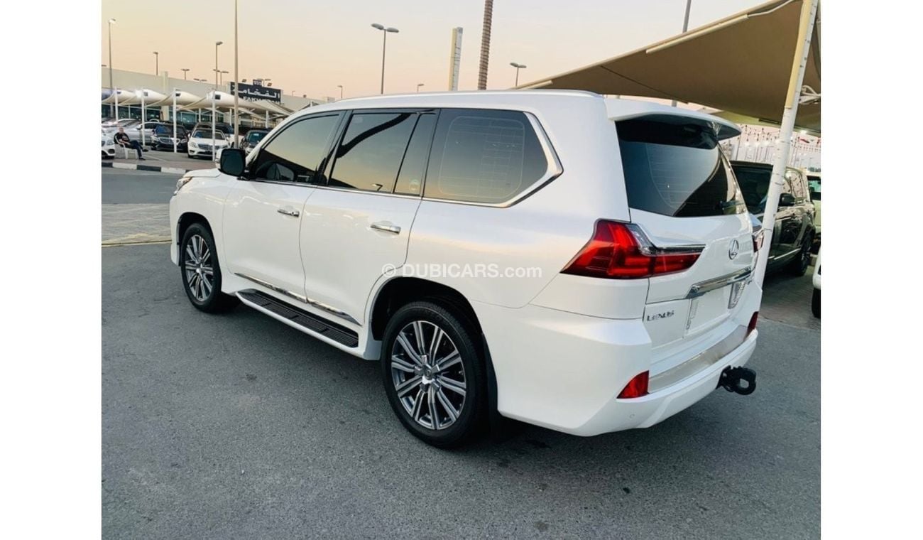 Lexus LX570