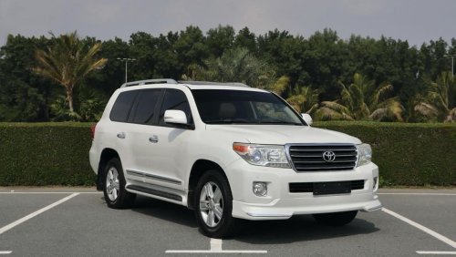 تويوتا لاند كروزر Toyota Land Cruiser GXR full option top of the range