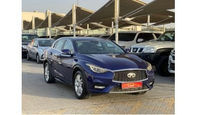 إنفينيتي Q 30 std