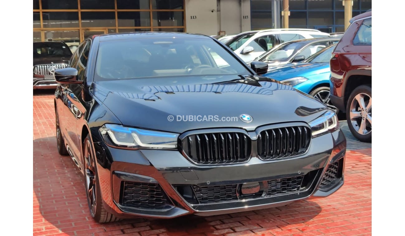 بي أم دبليو 540i i M Spot Under Warranty 2023 GCC