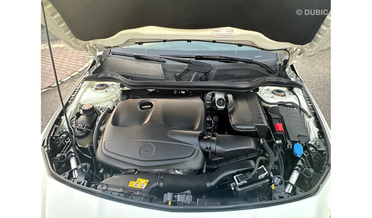 مرسيدس بنز 250 Sport Mercedes CLA 250_Gcc_2018_Excellent_Condition _Full option