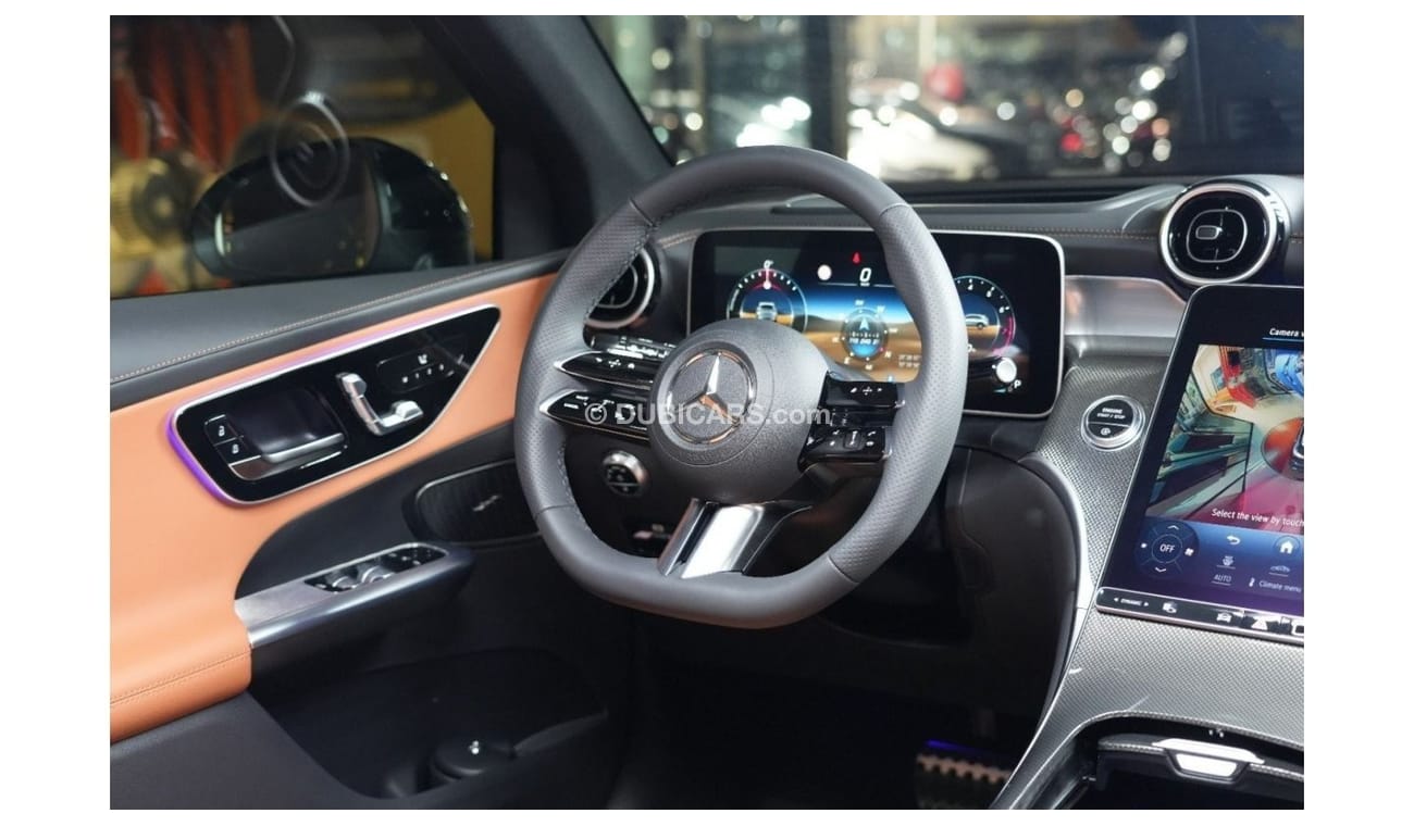 Mercedes-Benz GLC 200 Mercedes-Benz GLC 200 SUV | 2024 GCC 0km | Agency Warranty | Panoramic | AMG | Burmester