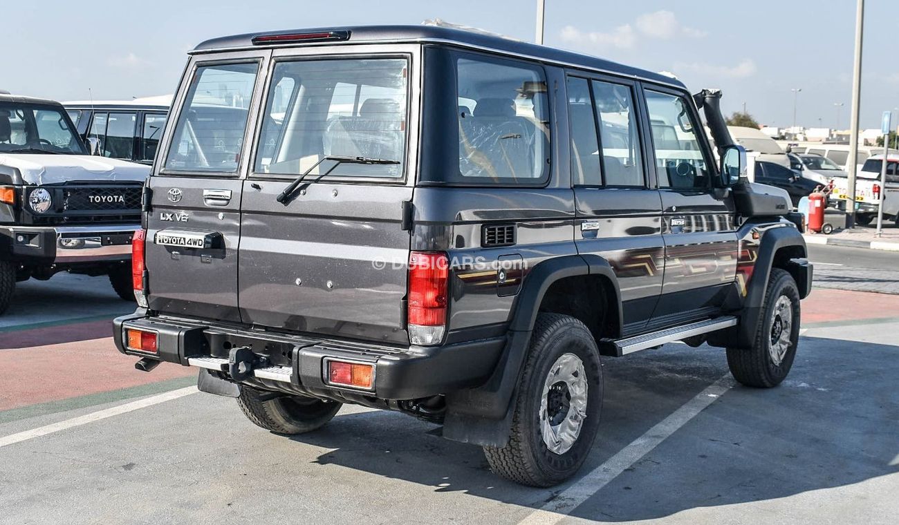 Toyota Land Cruiser Hard Top Toyota Landcruiser Hardtop LC76 4.0L M/T High Option, Many colors available stock, Black, White, bei