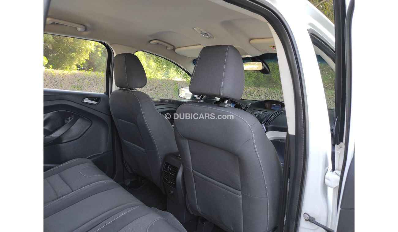 فورد إيسكاب Ford escape 2016 Gcc full automatic