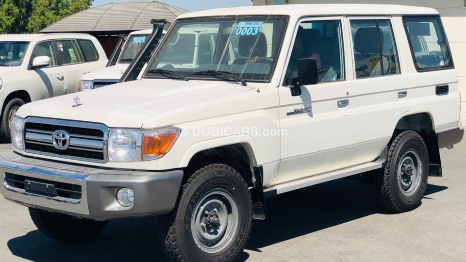 Toyota Land Cruiser Hard Top LC76, 4.2L, 5-Door, Diesel, Manual ...