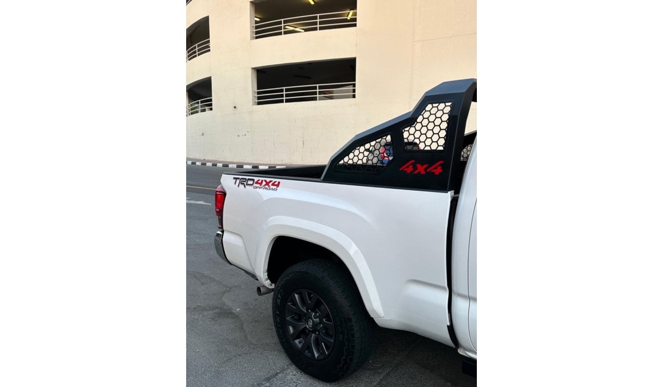 Toyota Tacoma 2020 OFF ROAD 4x4 | 3.5L UAE PASS