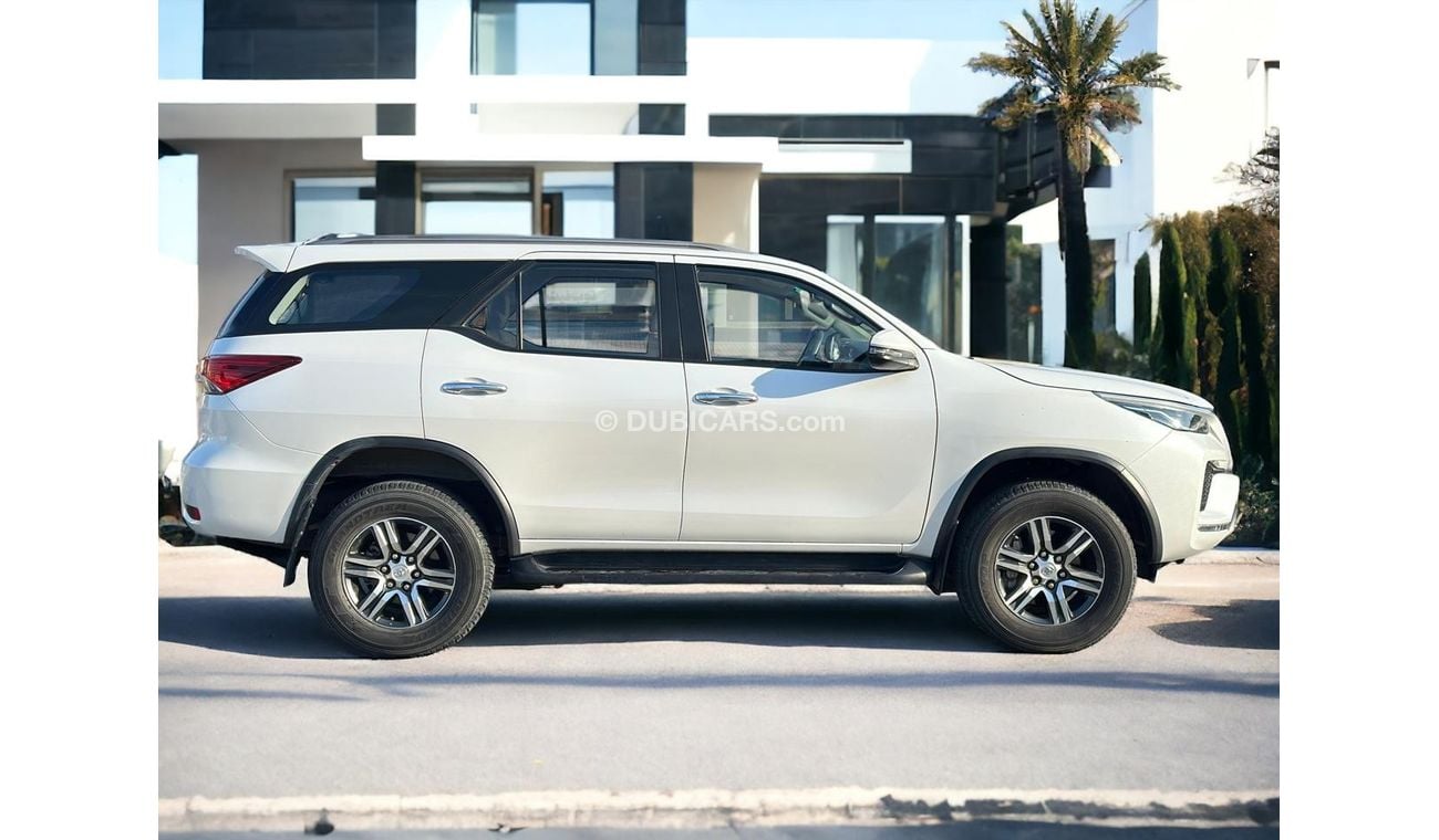 Toyota Fortuner EXR 2.7L (164 HP) AED 2,000 PM | TOYOTA FORTUNER | 2.7 I4 EXR | GCC |COMFORTABLE DRIVE | 0% DOWNPAYM