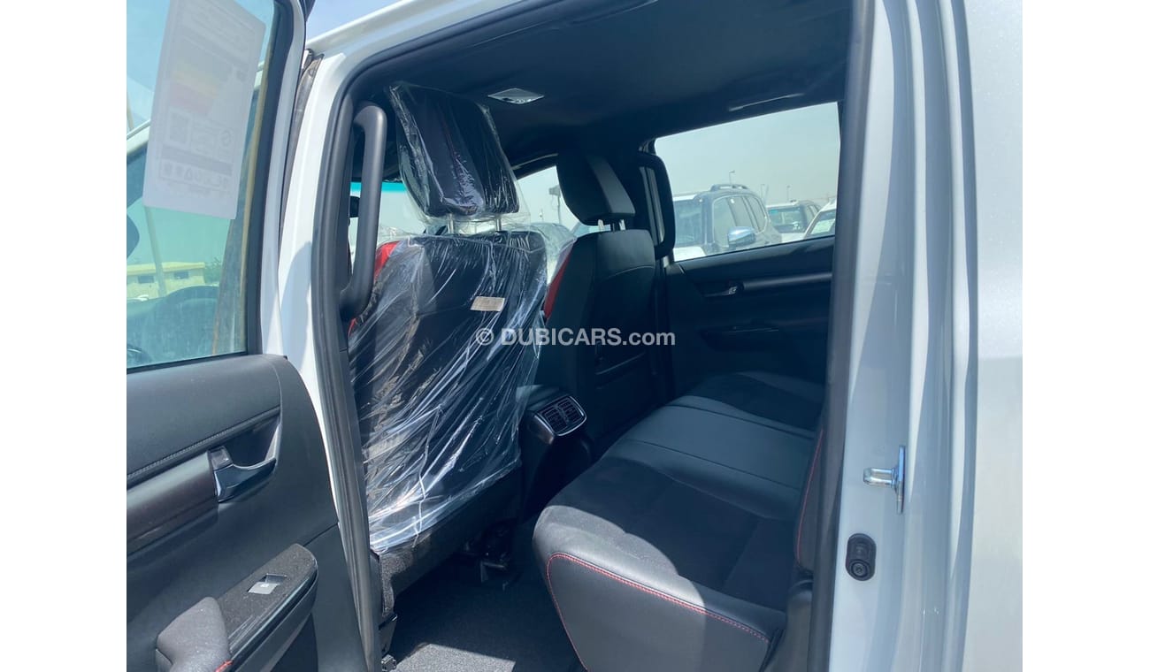 تويوتا هيلوكس TOYOTA HILUX 2.8 GRS WHITE 2023