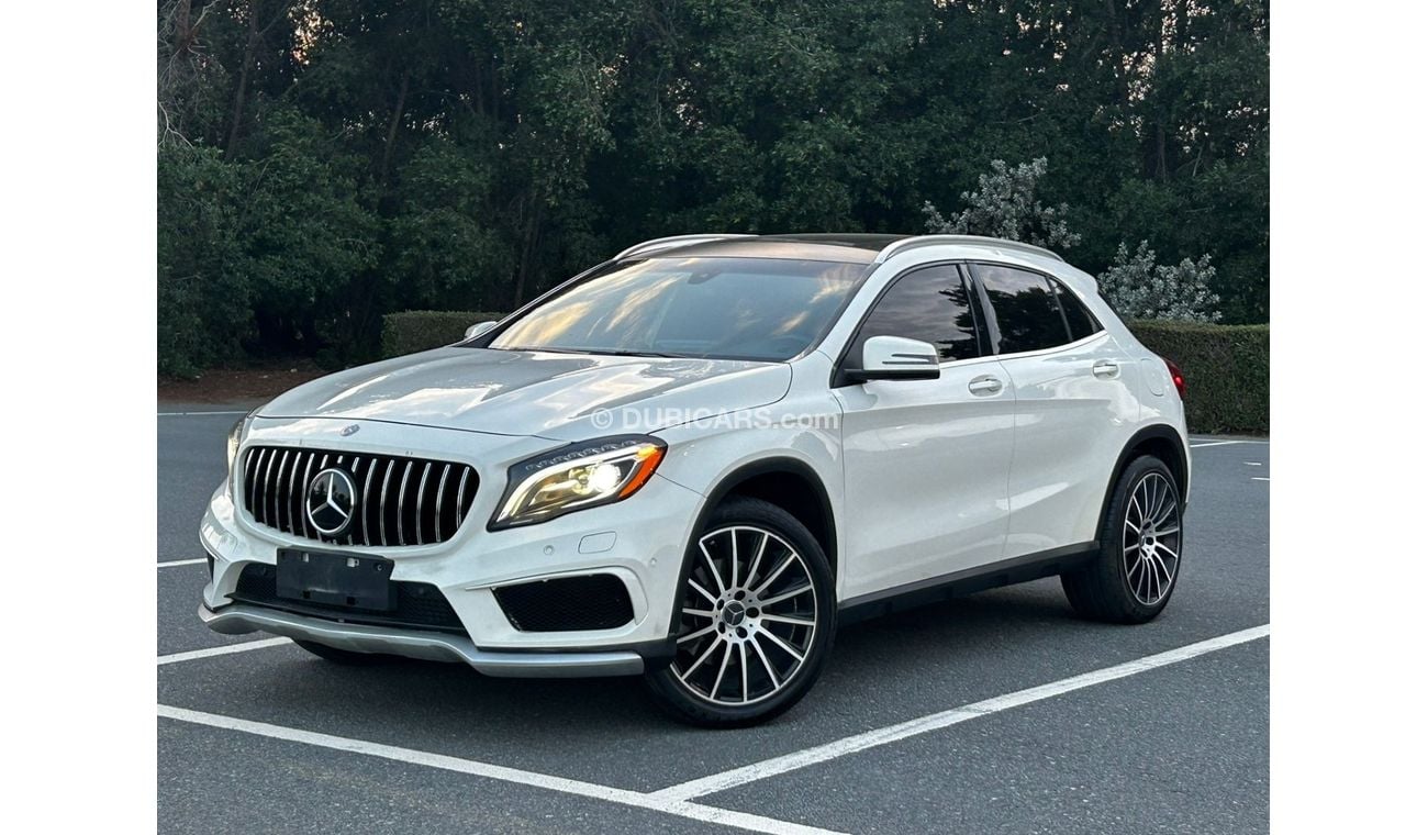 Mercedes-Benz GLA 250 Std Mercedes GLA-250 2015 US V4 (Body Kit 2017) Perfect Condition