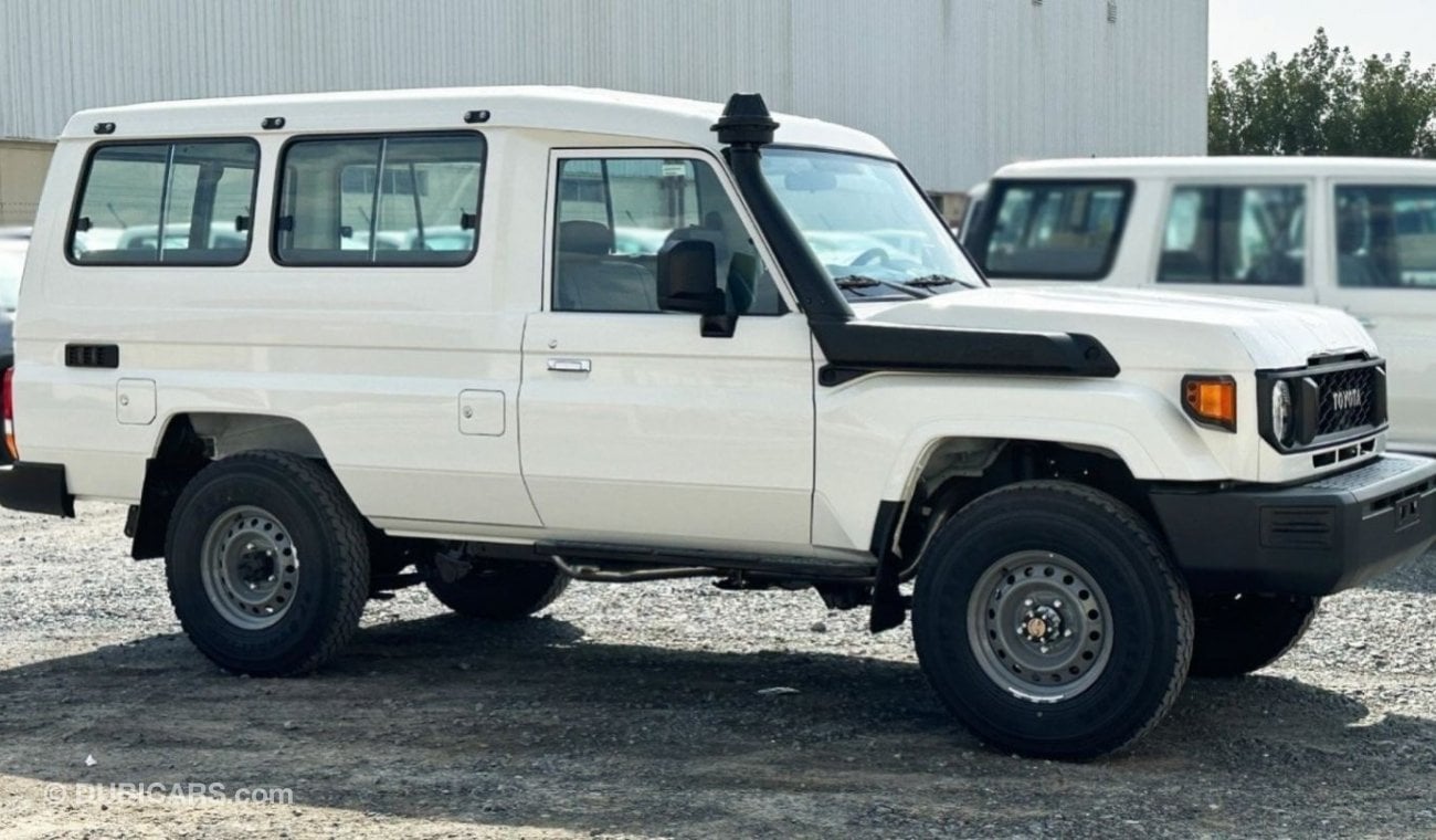 تويوتا لاند كروزر هارد توب Land cruiser lc78 DIESEL4.5L V8 hard top 3 doors MY 2024