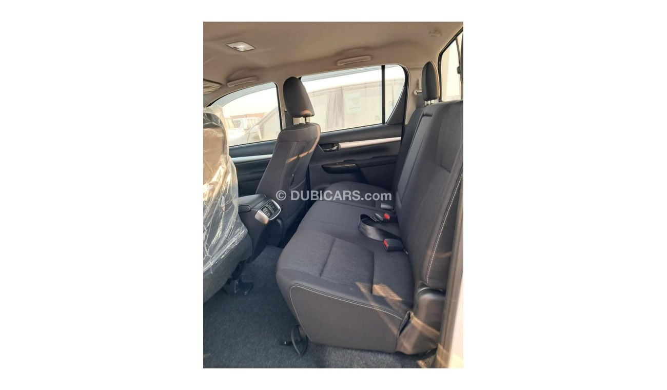 تويوتا هيلوكس HILUX DC 2.7L PETROL AT