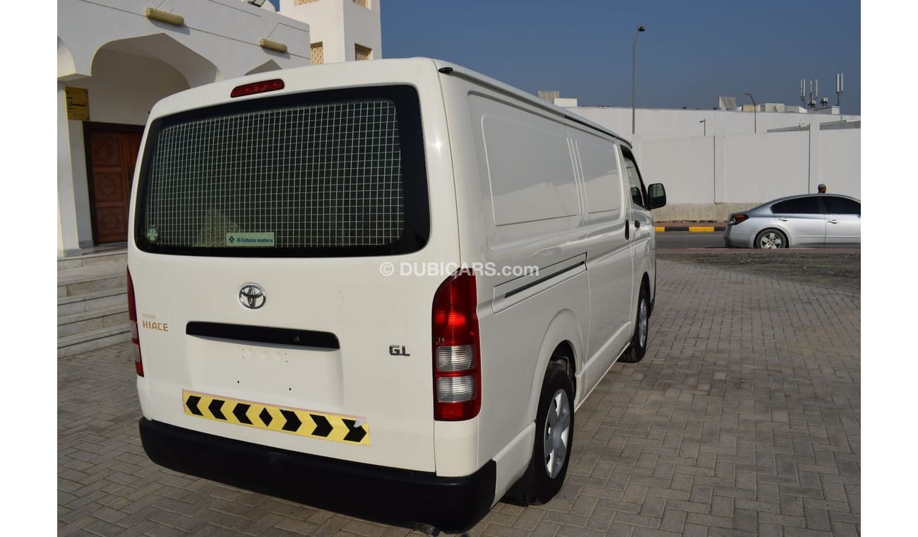 Toyota Hiace GL - Standard Roof Toyota Hiace Delivery Van, Model:2016. Excellent condition