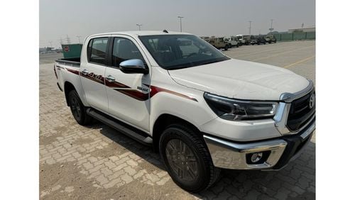 تويوتا هيلوكس Toyota Hilux 2.7L Petrol AT Full Option With Bush Start MY2025