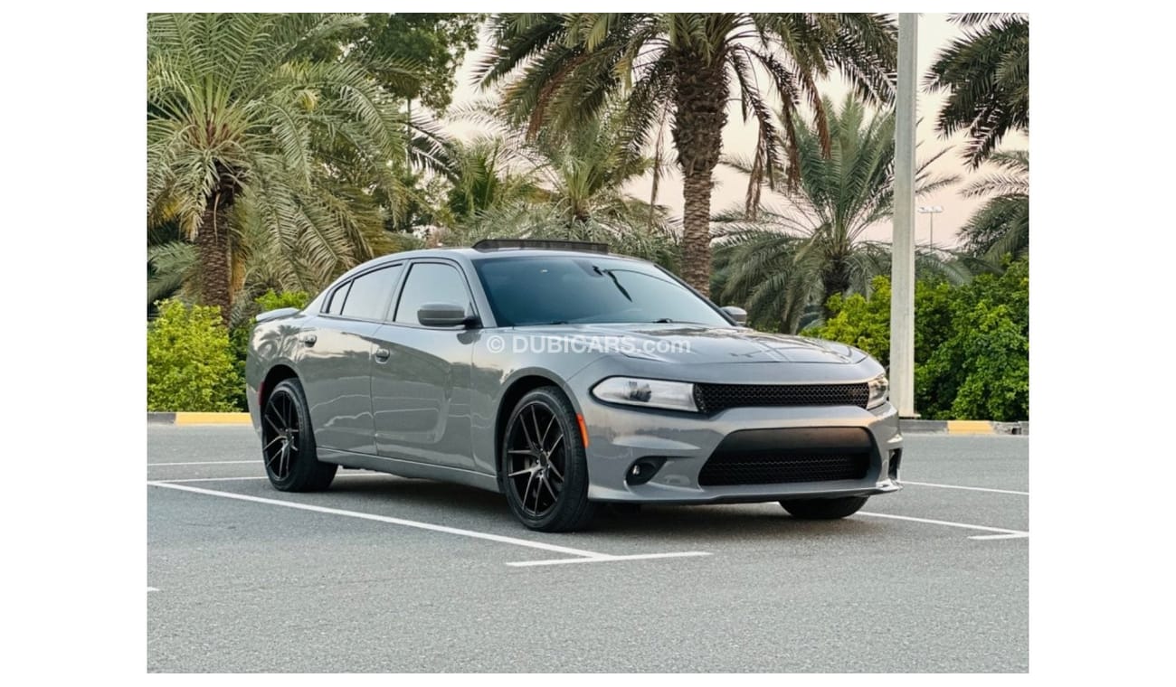 دودج تشارجر 3.6L SXT (متوسط)