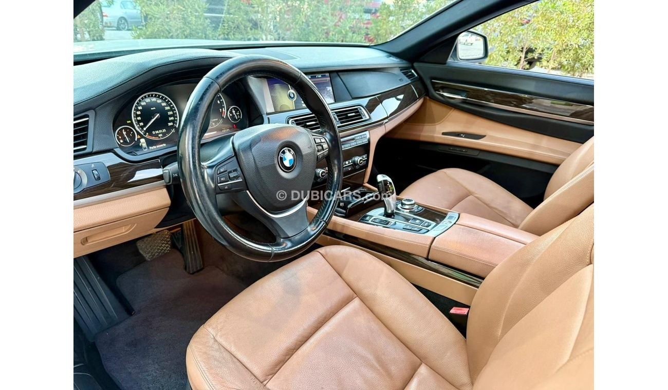 BMW 740Li Exclusive 3.0L