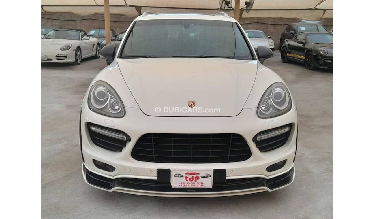 بورش كايان PORSCHE CAYENNE S 4.8L 2011 WITH SUNROOF, AERO BODY KIT, LEATHER SEATS, T.V NAVIGATION AND MUCH MORE