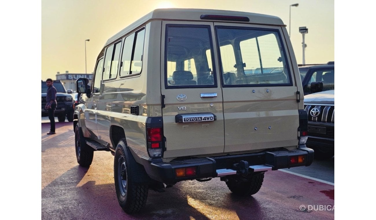 تويوتا لاند كروزر هارد توب 2024 TOYOTA LAND CRUISER HARDTOP (GRJ78) 4.5L DIESEL 4WD 3DOOR