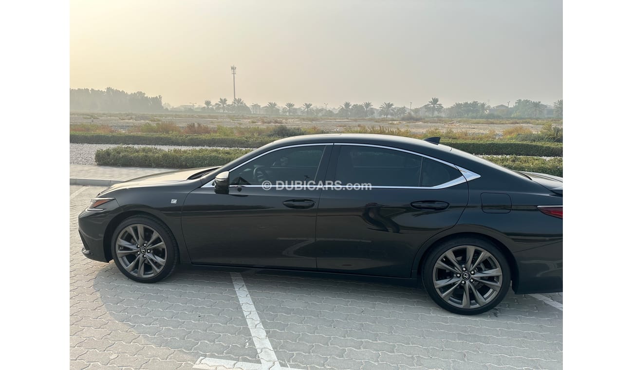 Lexus ES350 F sport 2021