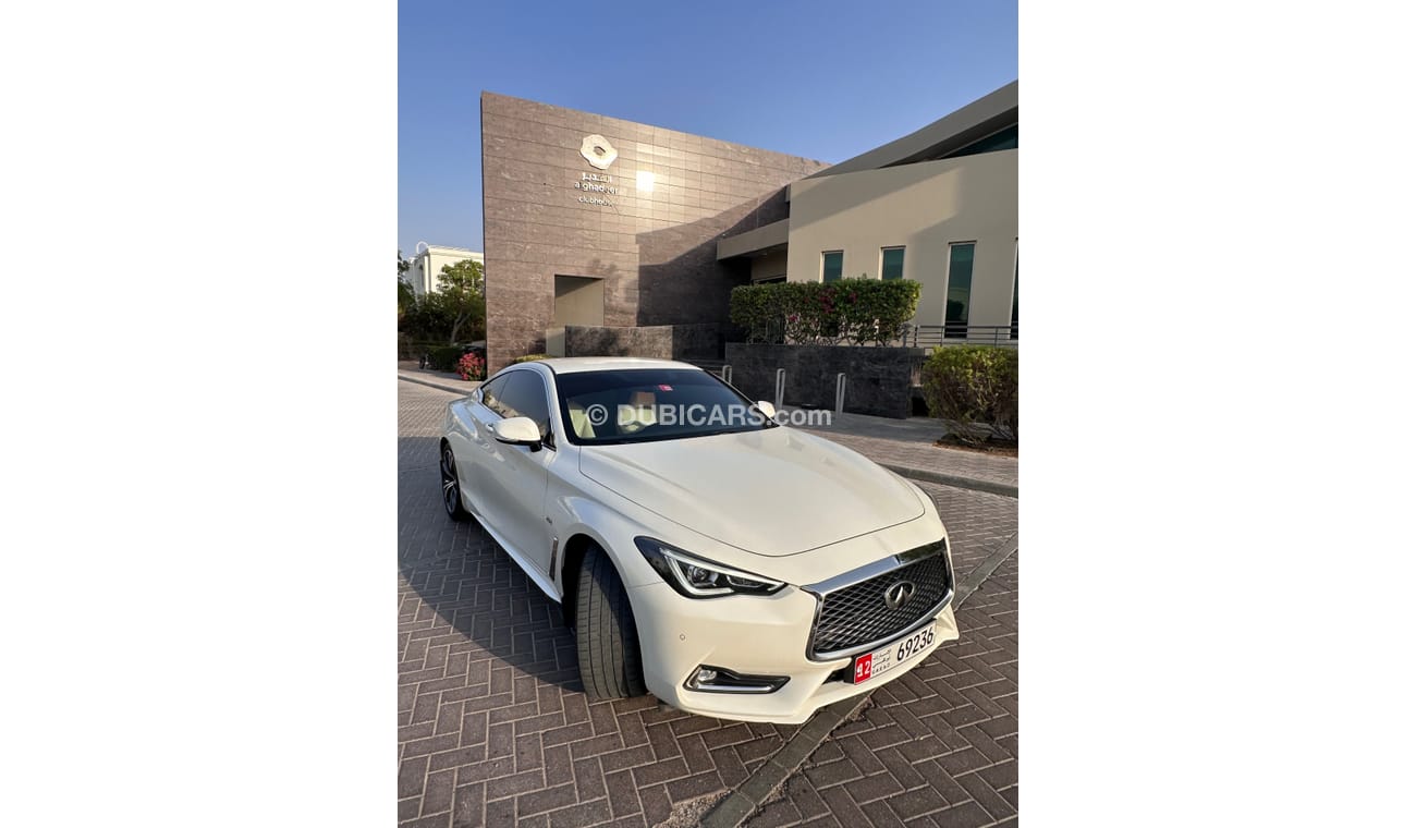 Infiniti Q60 Premium 2.0L